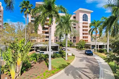 4991 Bacopa Ln S #101, Saint Petersburg, FL 33715