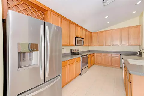 422 Down Pine Dr, Seffner, FL 33584 photo 16