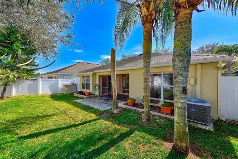 422 Down Pine Dr, Seffner, FL 33584 photo 38
