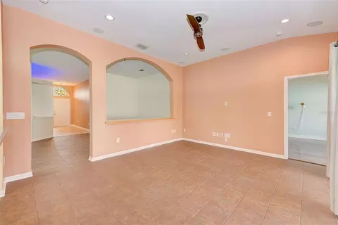 422 Down Pine Dr, Seffner, FL 33584 photo 12
