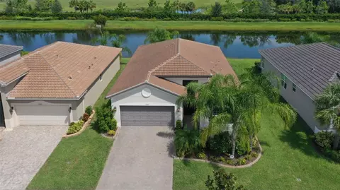 15429 Santa Pola Dr, Wimauma, FL 33598