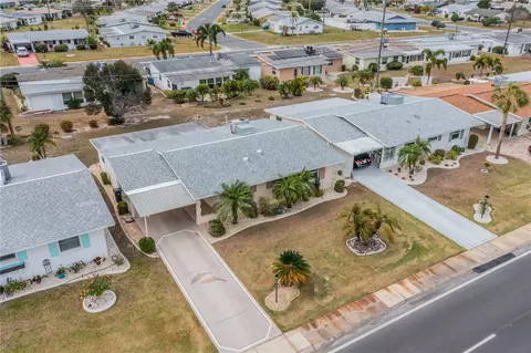 1212 N Pebble Beach Blvd, Sun City Center, FL 33573