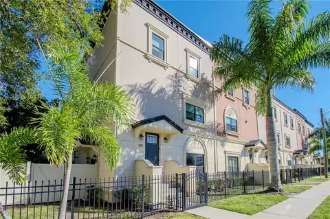 3421 W Horatio St #107, Tampa, FL 33609