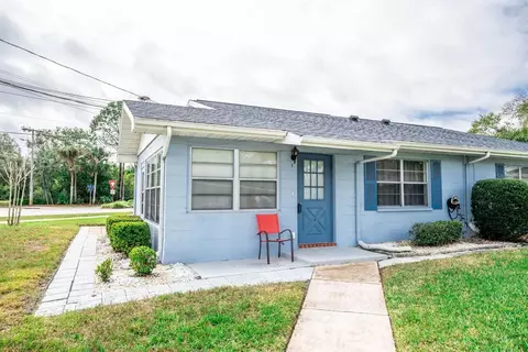 1902 Dandridge St #1, Sun City Center, FL 33573