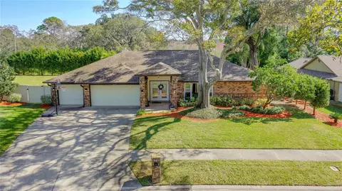 2659 Crystal Cir, Dunedin, FL 34698