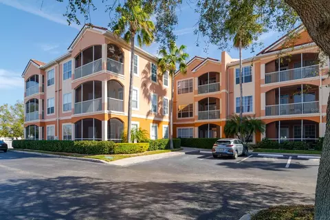 5000 Culbreath Key Way #1301, Tampa, FL 33611