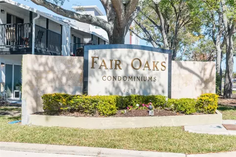 3803 N Oak Dr #B61, Tampa, FL 33611