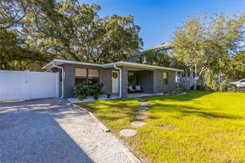 2934 W Ellis Dr, Tampa, FL 33611