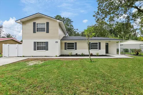 2703 Highland Ave, Plant City, FL 33563