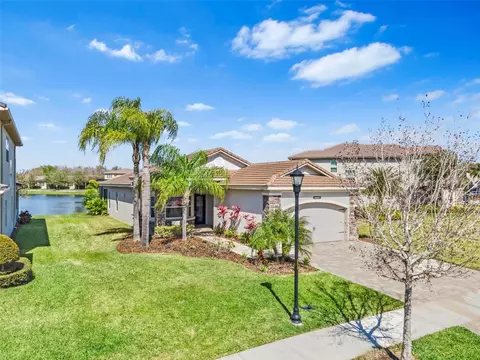 30549 Ceasar Park Dr, Wesley Chapel, FL 33543