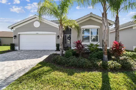 15424 Santa Pola Dr, Wimauma, FL 33598