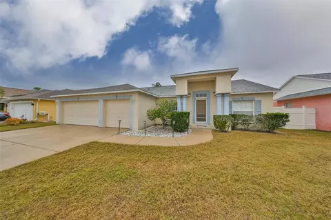 9823 La Vonda St, Riverview, FL 33569