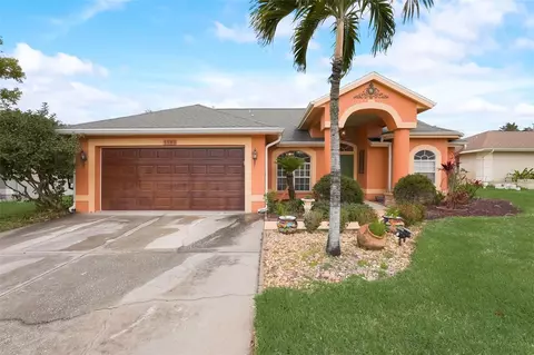 1083 Northridge Dr, Palm Harbor, FL 34683