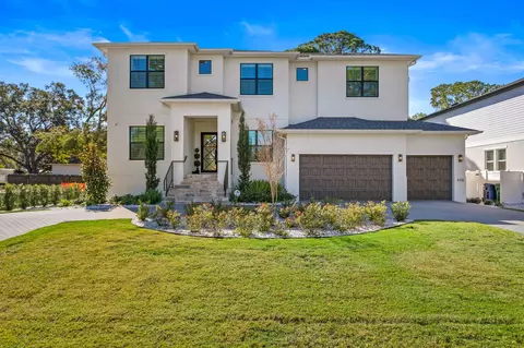 4216 W Kensington Ave, Tampa, FL 33629