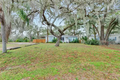 4806 Myrtle View Dr N, Mulberry, FL 33860
