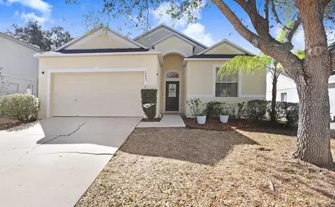 13447 Silvercreek Dr, Riverview, FL 33579