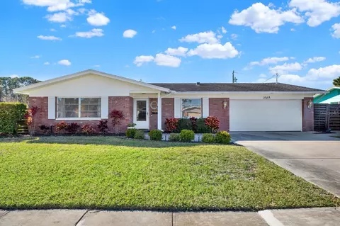 1818 Yale Dr, Clearwater, FL 33765