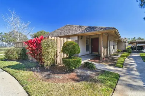 856 Creekway Ct, Brandon, FL 33511