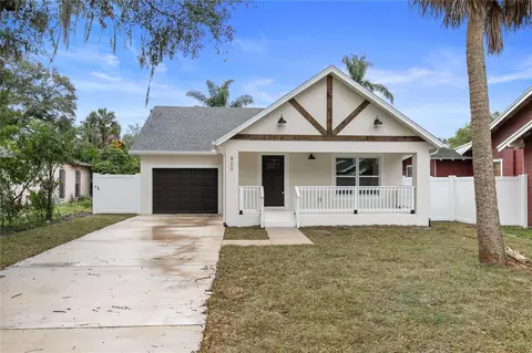 809 E Hanna Ave, Tampa, FL 33604