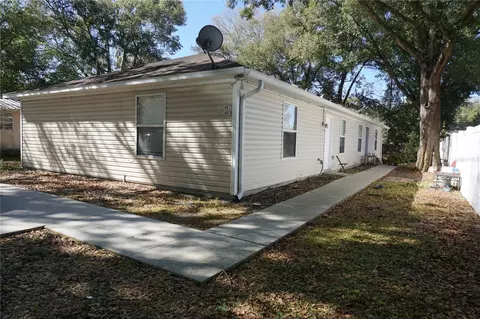 4917 18th St, Zephyrhills, FL 33542