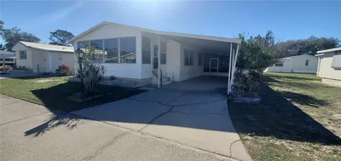 1710 7th St SW #22, Ruskin, FL 33570
