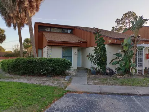 2058 Sunset Point Rd #18, Clearwater, FL 33765