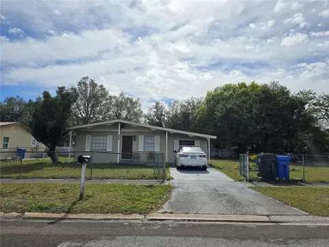 7021 Glenview Dr, Tampa, FL 33619