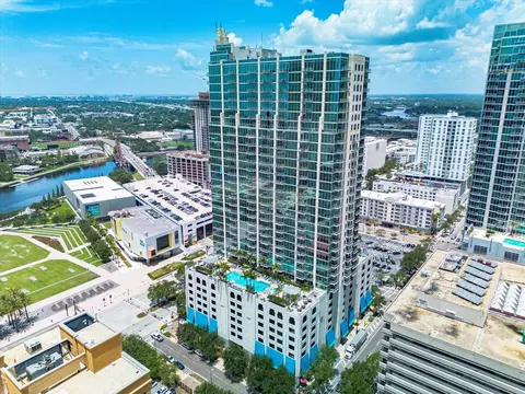 777 N Ashley Dr #2407, Tampa, FL 33602