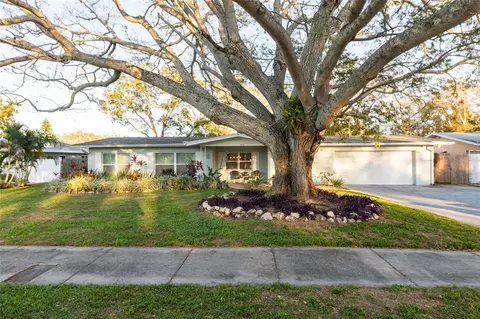 1831 S Betty Ln, Clearwater, FL 33756