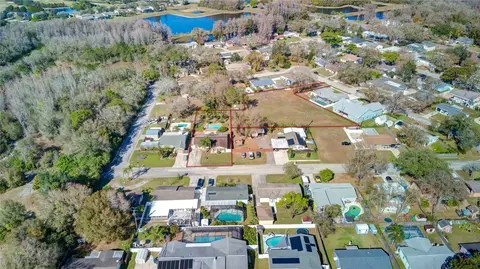 Amelia Circle, Lutz, FL 33558