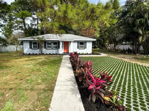 6215 58th Ave N, Saint Petersburg, FL 33709