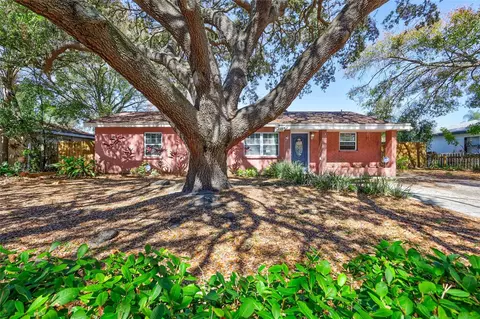 4007 W Wallace Ave, Tampa, FL 33611