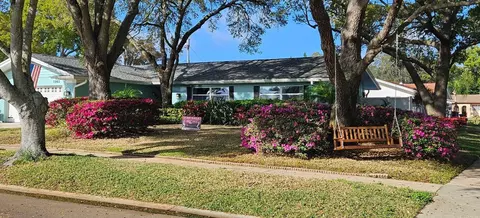 1202 Macrae Ave, Clearwater, FL 33755