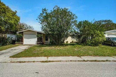 5707 Thrush Dr, New Port Richey, FL 34652