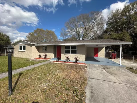 702 S Wilkins Ave, Plant City, FL 33563