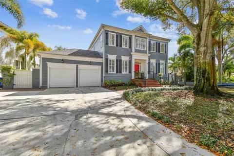 5126 W Neptune Way, Tampa, FL 33609