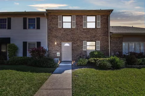 5303 Bradbury Ct, Tampa, FL 33624