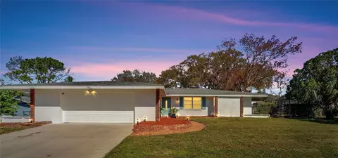 5611 41st Ave E, Bradenton, FL 34208
