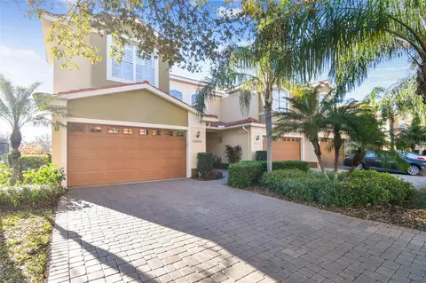 13940 Clubhouse Dr, Tampa, FL 33618
