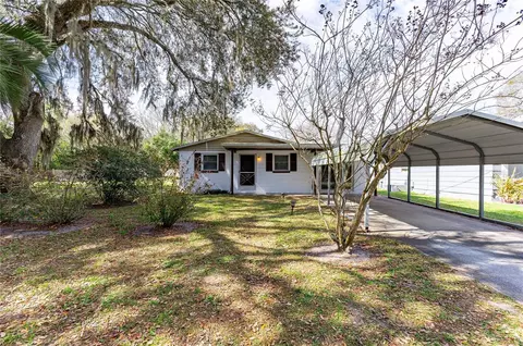 4749 19th St, Zephyrhills, FL 33542