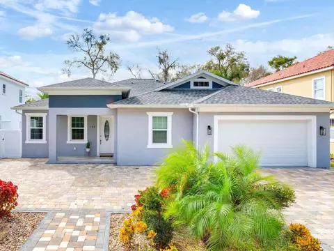 126 W Chapman Rd, Lutz, FL 33548