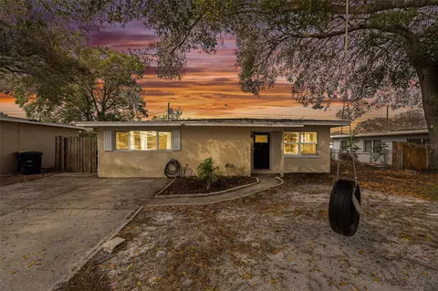 1350 Tuscola St, Clearwater, FL 33756