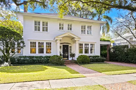 2626 W Sunset Dr, Tampa, FL 33629