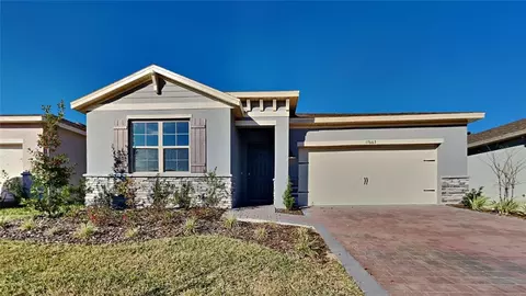 17663 Blazing Star Cir, Clermont, FL 34714