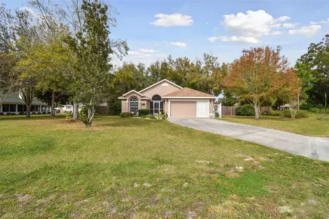 32533 Laurel Ct, San Antonio, FL 33576