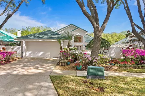 15818 Sanctuary Dr, Tampa, FL 33647