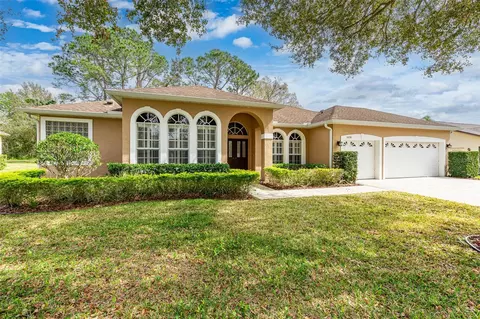 5230 Camberlea Ave, Zephyrhills, FL 33541