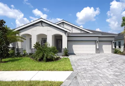 17709 Roost Pl, Lakewood Ranch, FL 34211