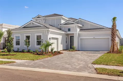 17725 Roost Pl, Lakewood Ranch, FL 34211