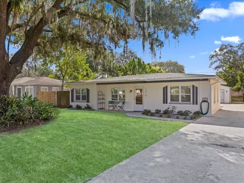 1314 Divot Ln, Tampa, FL 33612